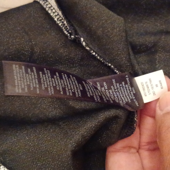 Chicos Easywear top - Picture 6 of 6